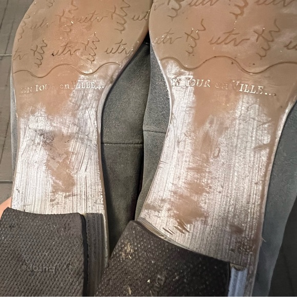 Un Tour en Ville made in Paris France Grey Black Leather Slip-on heel Flats EU40 - Picture 7 of 11